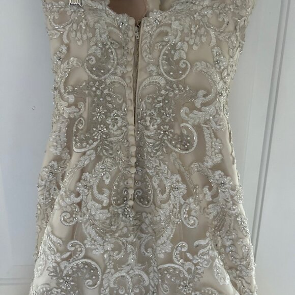 Maggie Sottero Wedding Dress Malina size 12 Ivory/Gold/Pewter - Picture 3 of 11